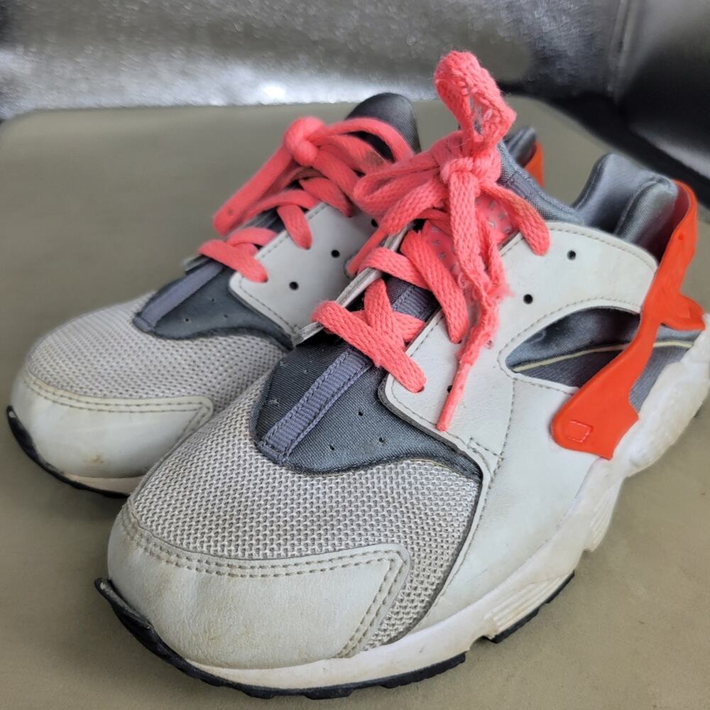 Nike Air Huarache Shoes Girl Size 3 Grey Run Pure Platinum Lava Sneaker Athletic - Picture 5 of 14